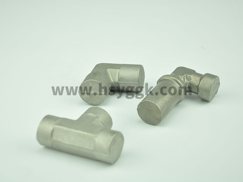 ���P�ë��